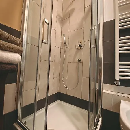 L'envers * Αόστα